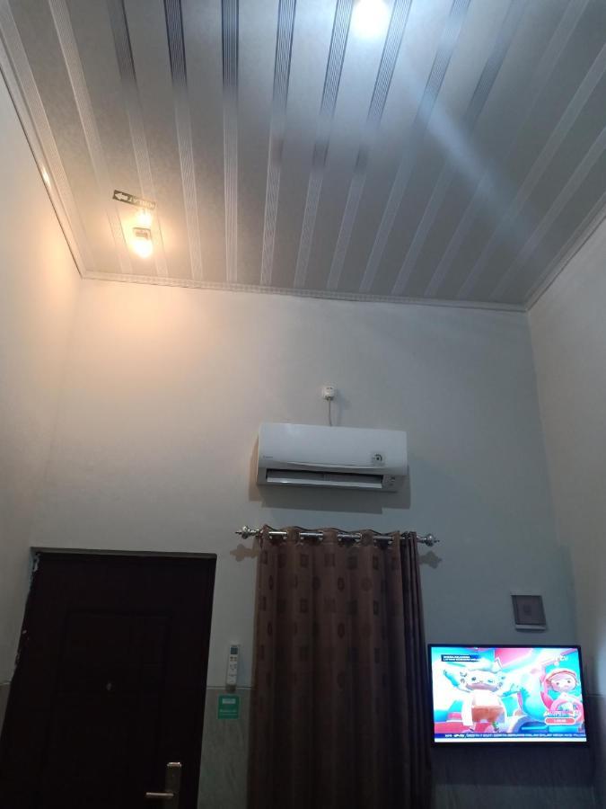 Homestay Premium 45 Джепара Екстериор снимка
